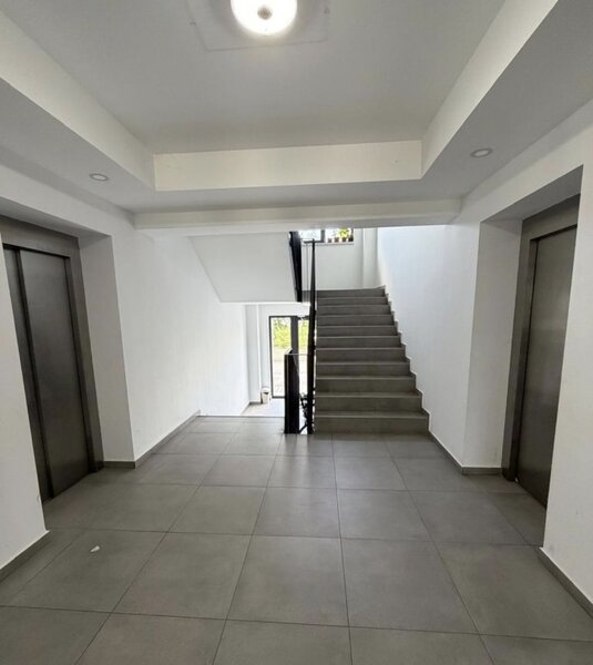 Bd Timisoara 2 camere, an 2020, metrou 12 minute